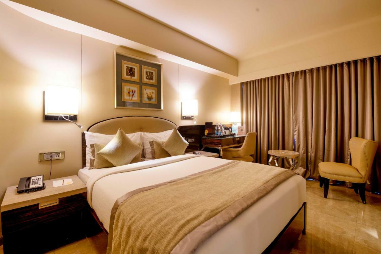 Sai Palace Grand, Malad 뭄바이 외부 사진